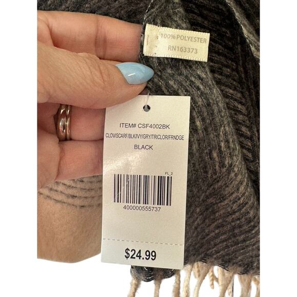 The Paper Store Gray & Cream Blanket Scarf - Tassels  - 25"x 80" New - Picture 6 of 6